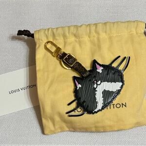 Sale - Louis Vuitton Leather Cat Gram by Grace Coddington Bag Charm/Keychain